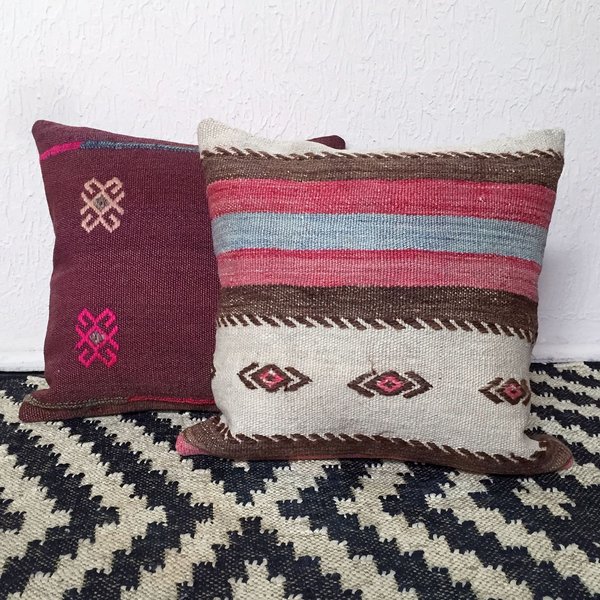 Neylan Vintage Kilim Neylan Vintage Kilim