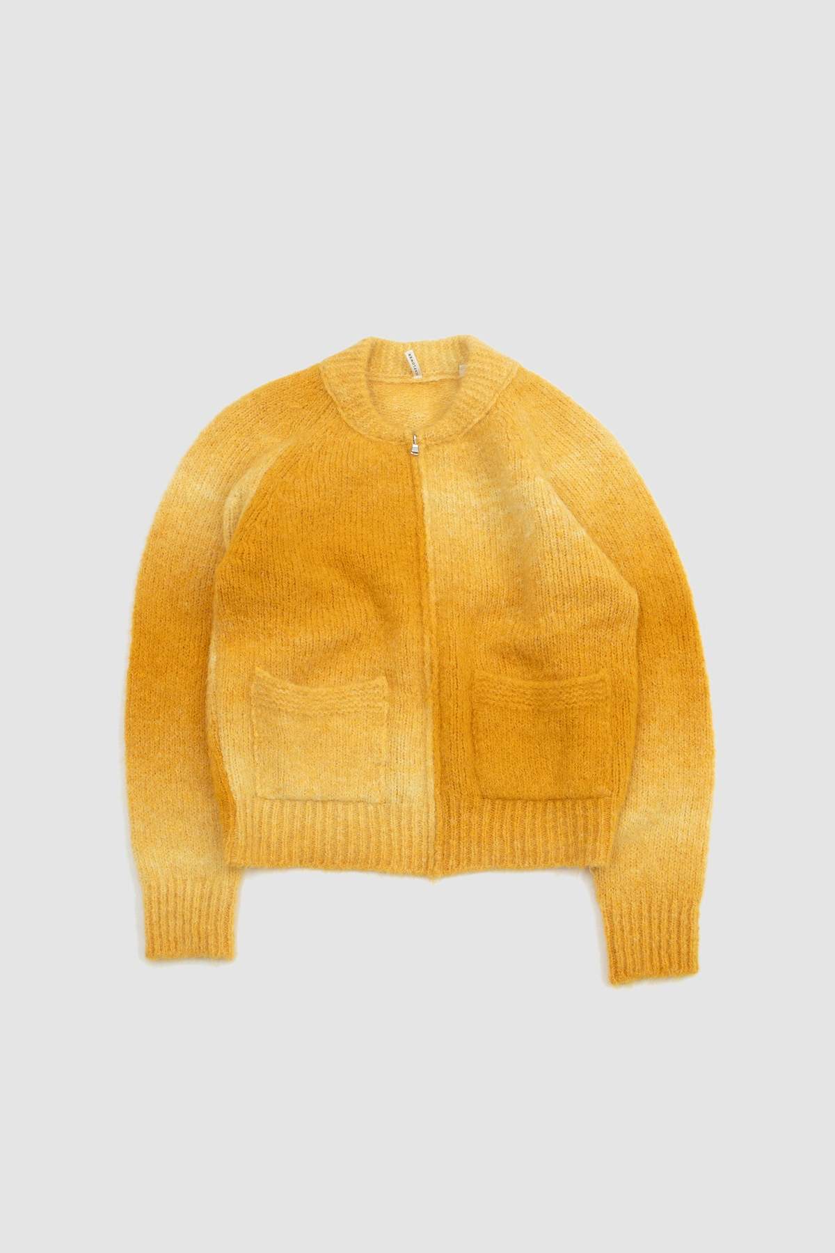 【関税込み】Sunflower イエロー Ombre カーディガン Sunflower Ombre Zip Cardigan - Yellow | Garmentory
