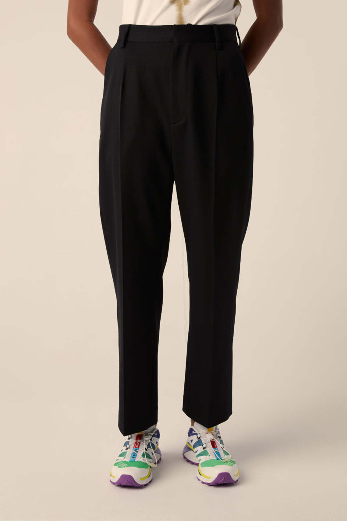 MM6 Maison Margiela Straight-leg Cropped Trousers - Black - Image 2 of 4