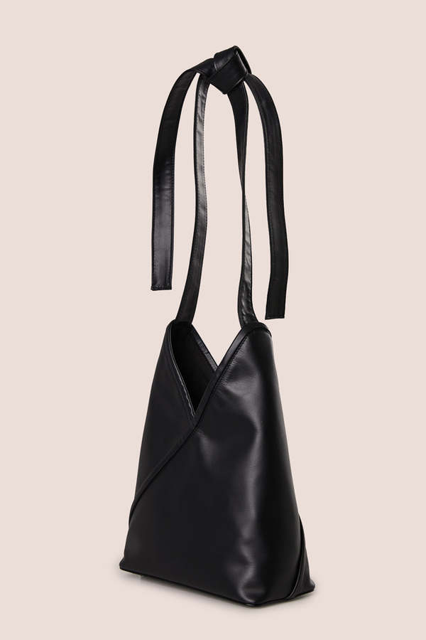 ★MM6 MAISON MARGIELA★CLASSIC JAPANESE LTHR TOTE★Blk MM6 Maison Margiela - Japanese leather tote black - The Corner