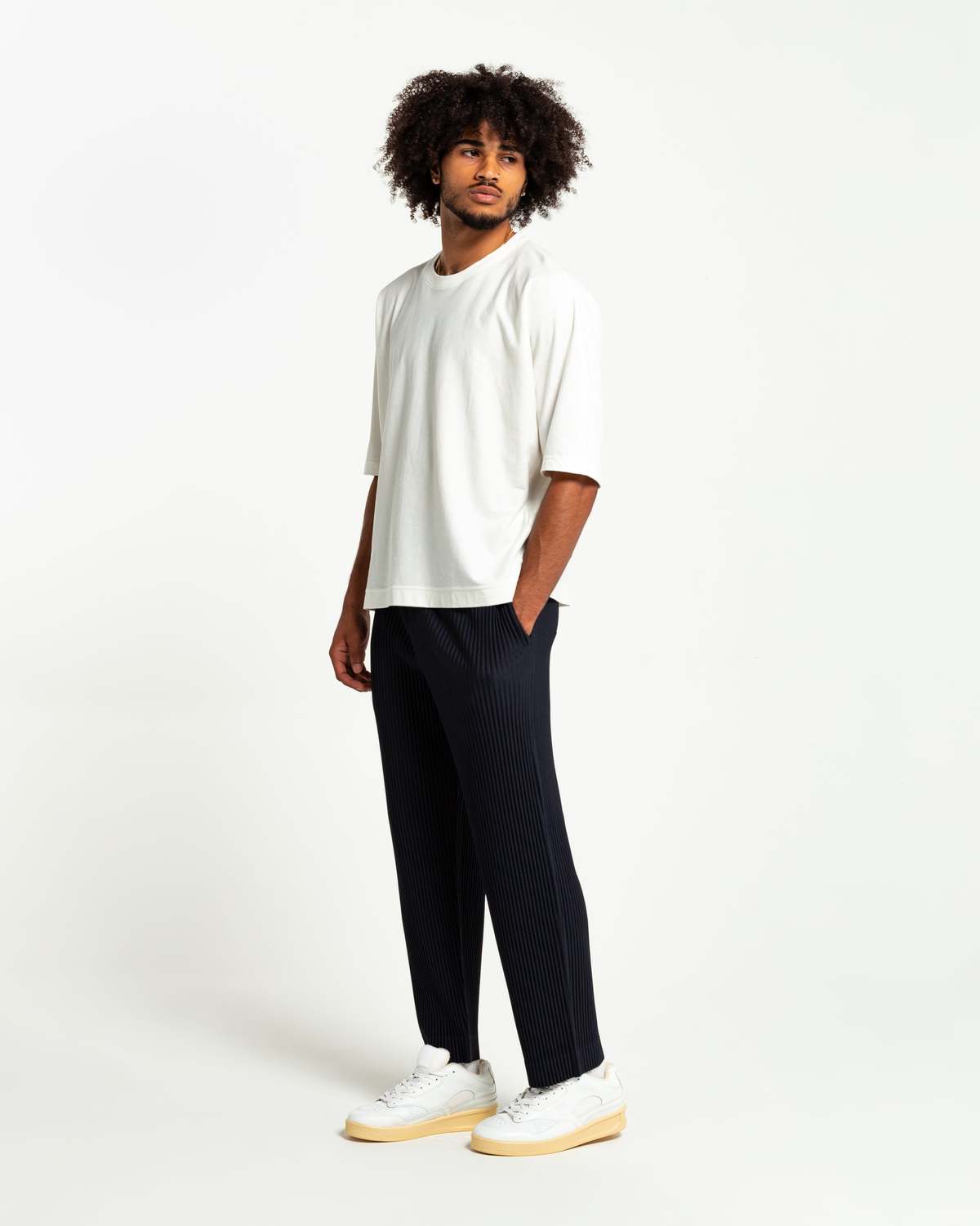 Issey Miyake Basic JF150 Pleated Trouser - Navy | Garmentory