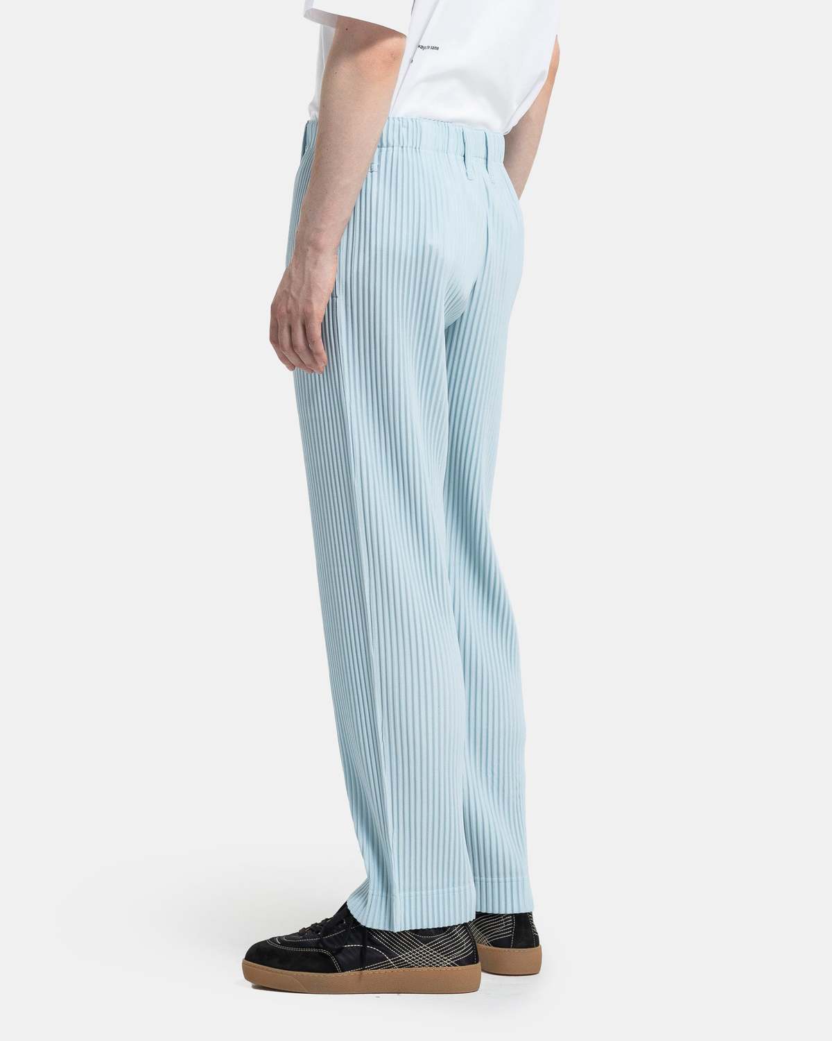HOMME PLISSE ISSEY MIYAKE Colour Pleats Pants - Light Blue