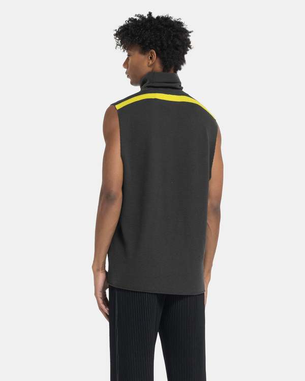 HOMME PLISSE ISSEY MIYAKE Framework Knit Vest - Black | Garmentory