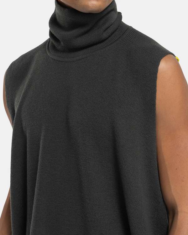 HOMME PLISSE ISSEY MIYAKE Framework Knit Vest - Black | Garmentory