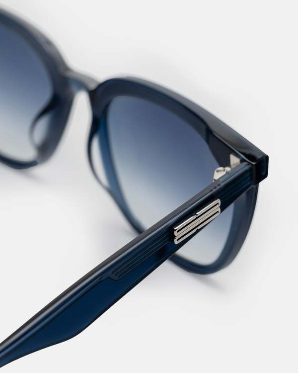 Gentle Monster HEIZER-NC2 Sunglasses | Garmentory