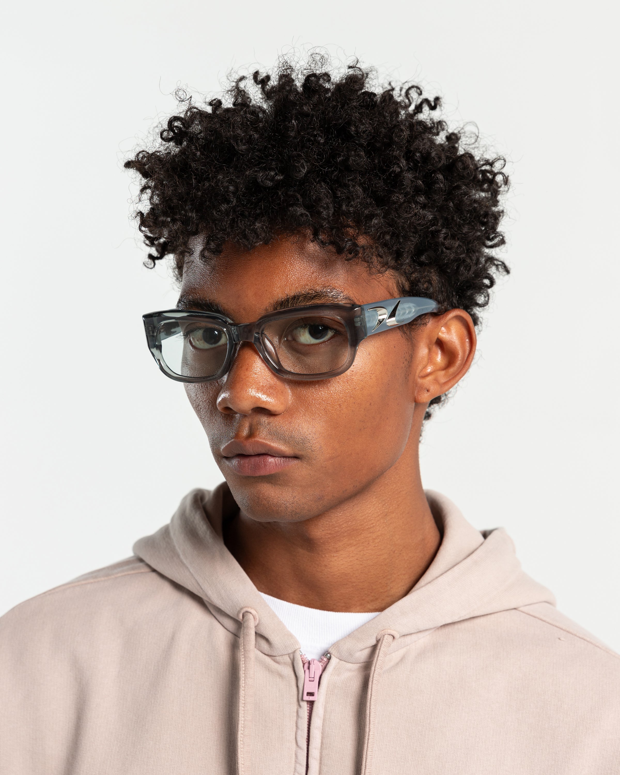 Gentle Monster NINE PART PIECE-GC5 eyewear - black | Garmentory