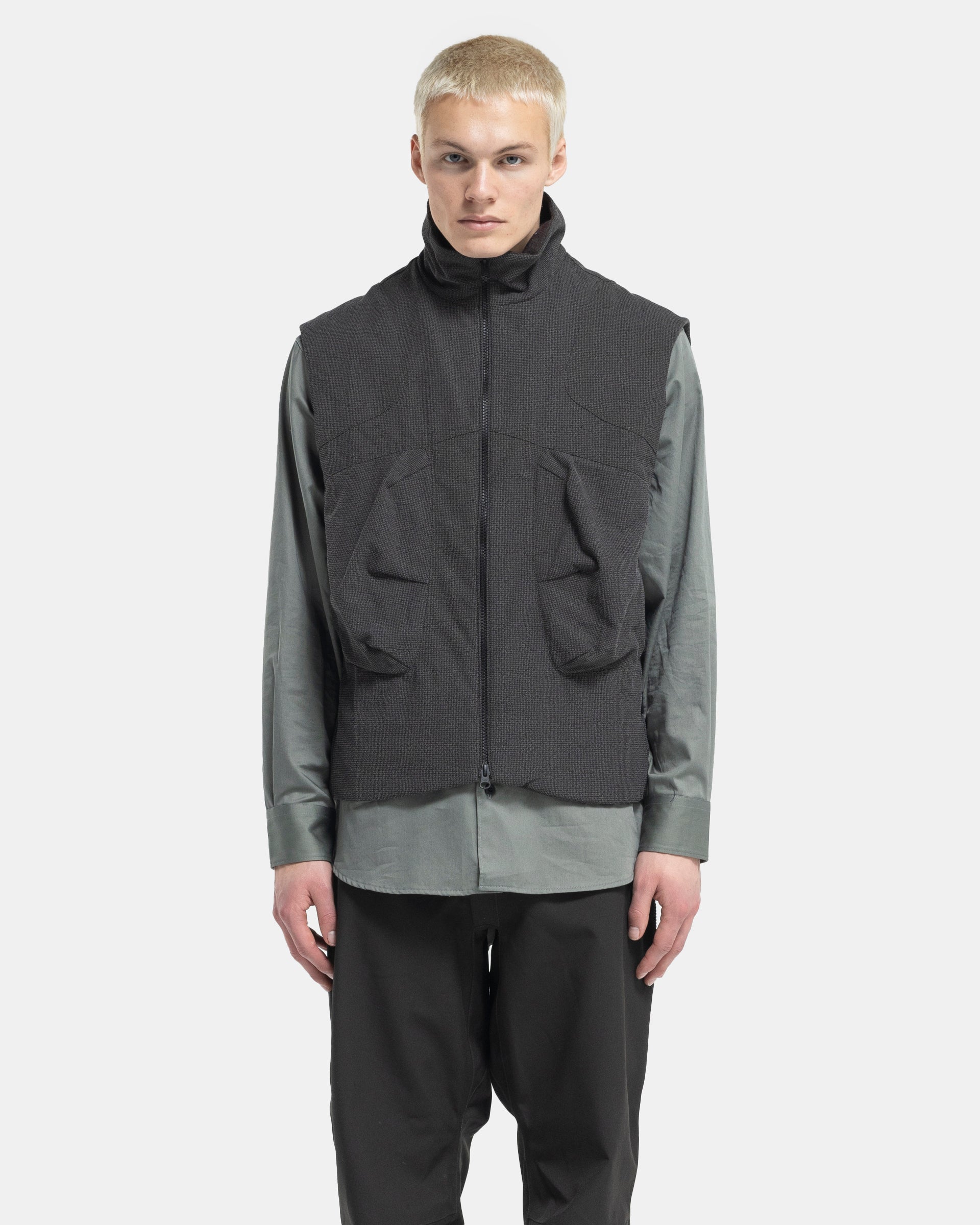 ジャケット・アウター GR10k : RESCUE PADDED VEST ASPHALT BLACK GR10k : RESCUE PADDED VEST ASPHALT BLACK