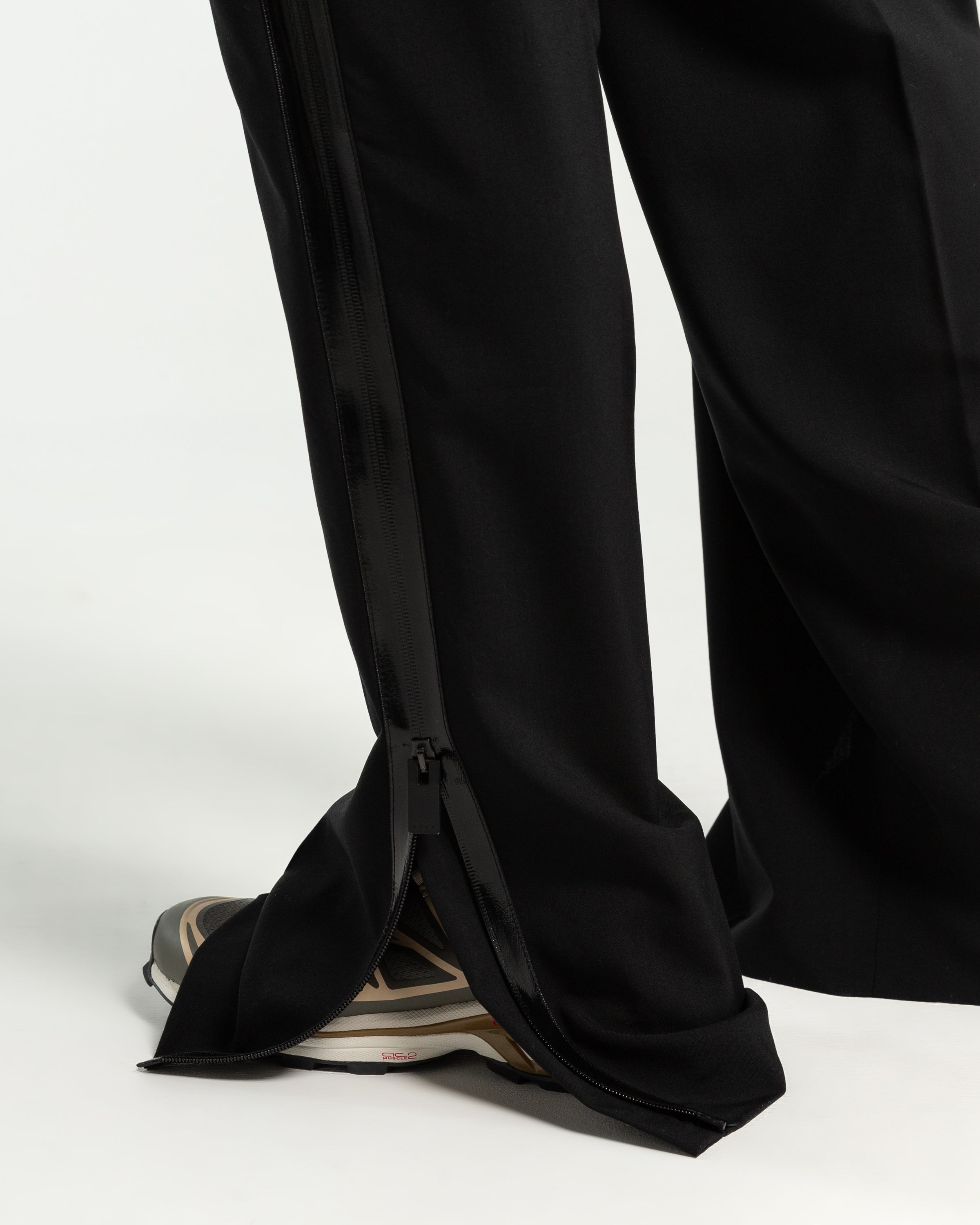 Viscose Knit Side Zip Pant in Black