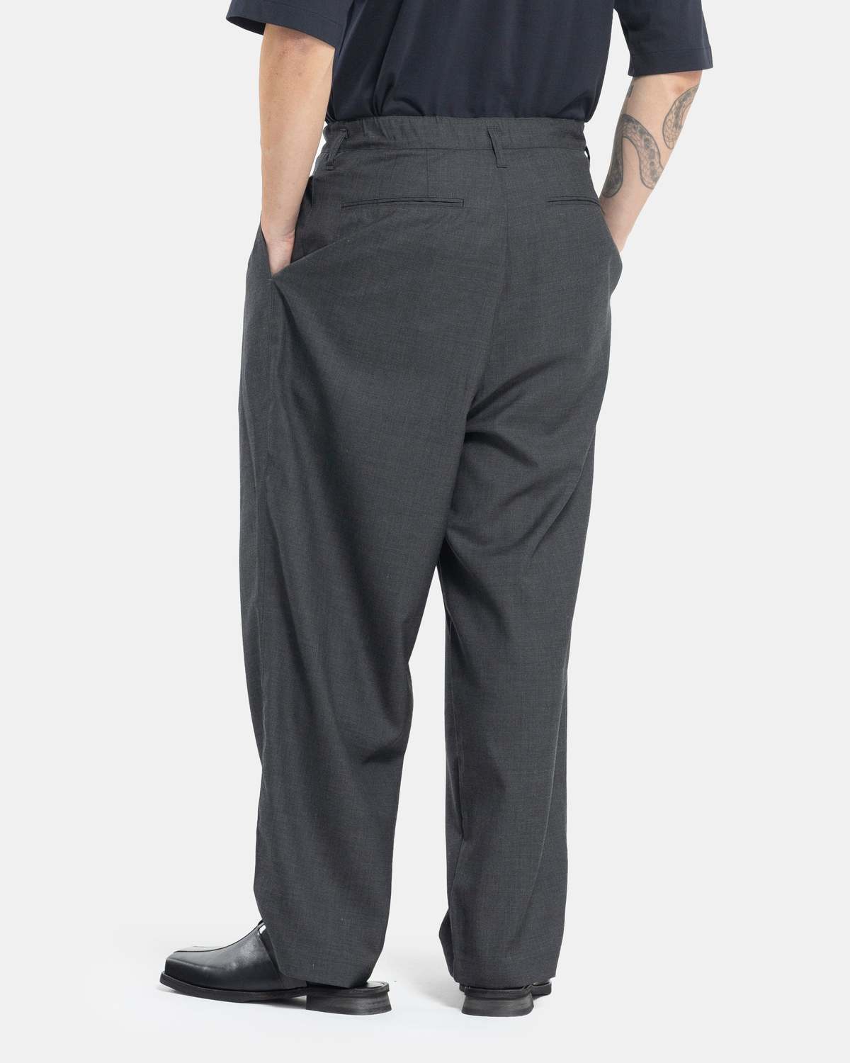 Still By Hand Summer Wool Wide Pants - Charcoal | Garmentory