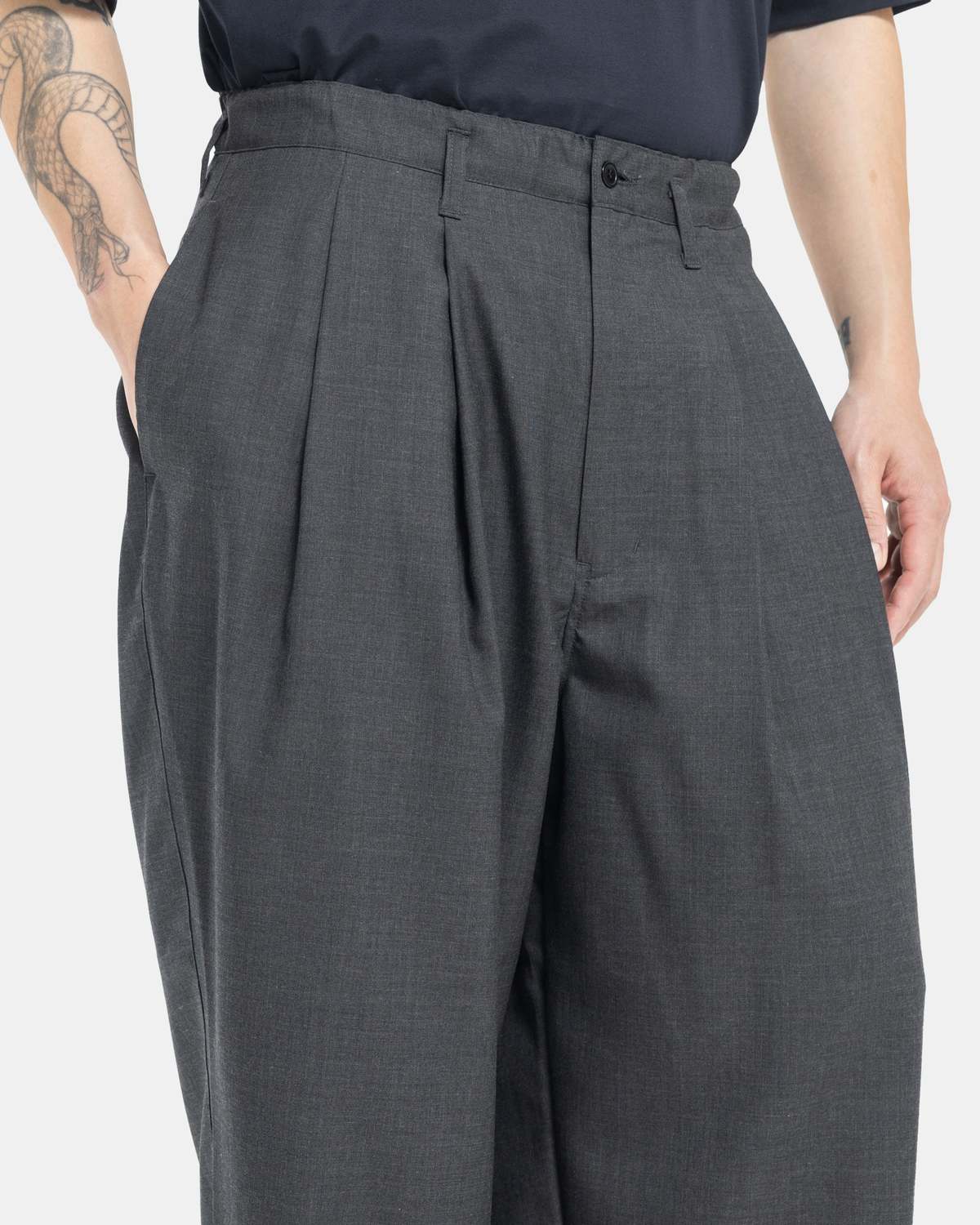 Still By Hand Summer Wool Wide Pants - Charcoal | Garmentory