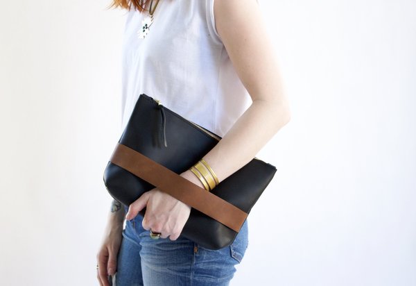 Neva Opet Carolee Clutch Neva Opet Carolee Clutch