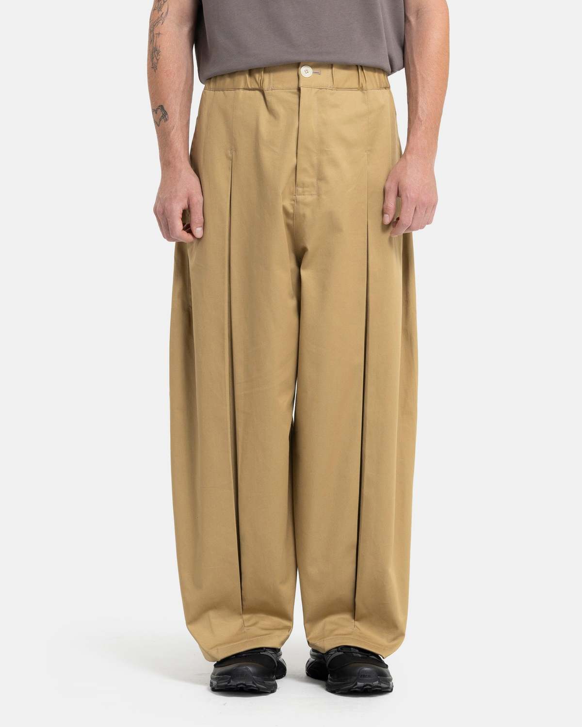 パンツ SAGE NATION BOX PLEAT TROUSER SAND Box Pleat Trouser - Sand – SAGE NATION