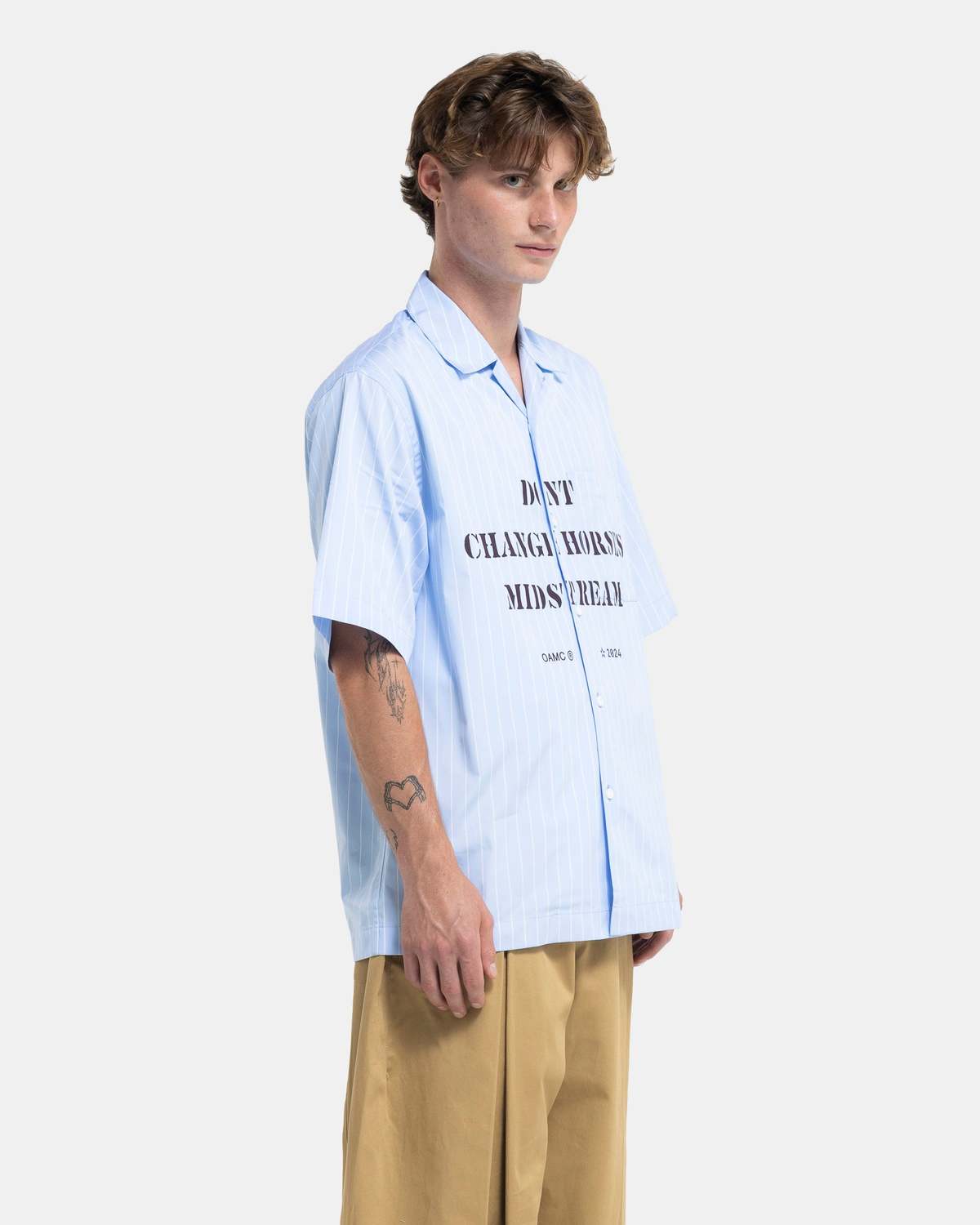 ★OAMC★ Supply Man to Man White 23E28OAJ32NYL00790100 23E28 OAMC Mark Shirt - Print/Natural White | Garmentory