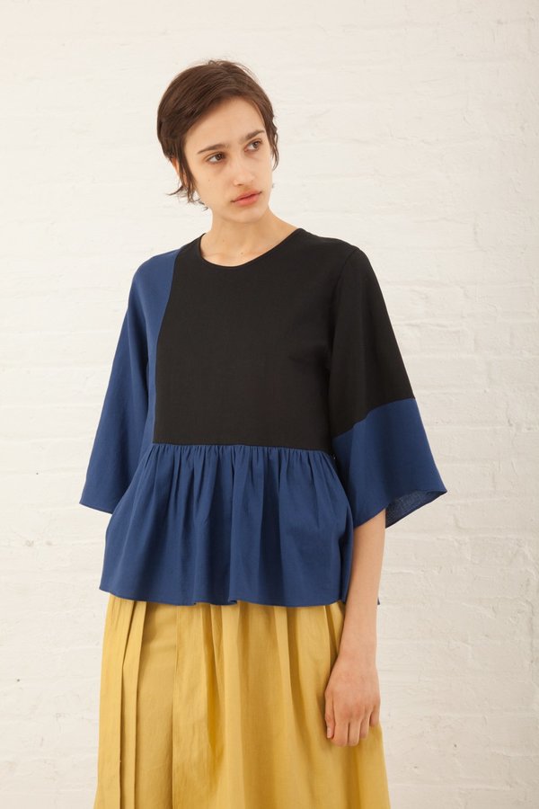 Correll Correll Flocco Top in Royal/Black Correll Correll Flocco Top in Royal/Black