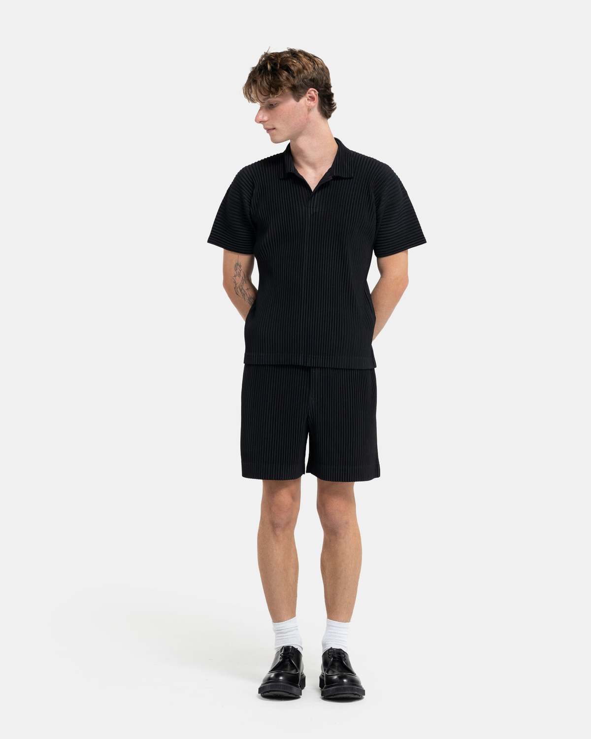 HOMME PLISSÉ ISSEY MIYAKE JULY MC July Polo in Black – SVRN