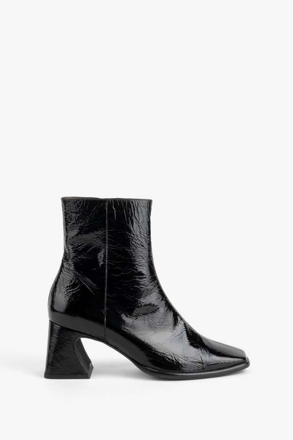 "INTENTIONALLY __________." TAFFY PATENT LEATHER HEELED BOOT - OLIVE/WHISKEY/BLACK "INTENTIONALLY __________." TAFFY PATENT LEATHER HEELED BOOT - OLIVE/WHISKEY/BLACK