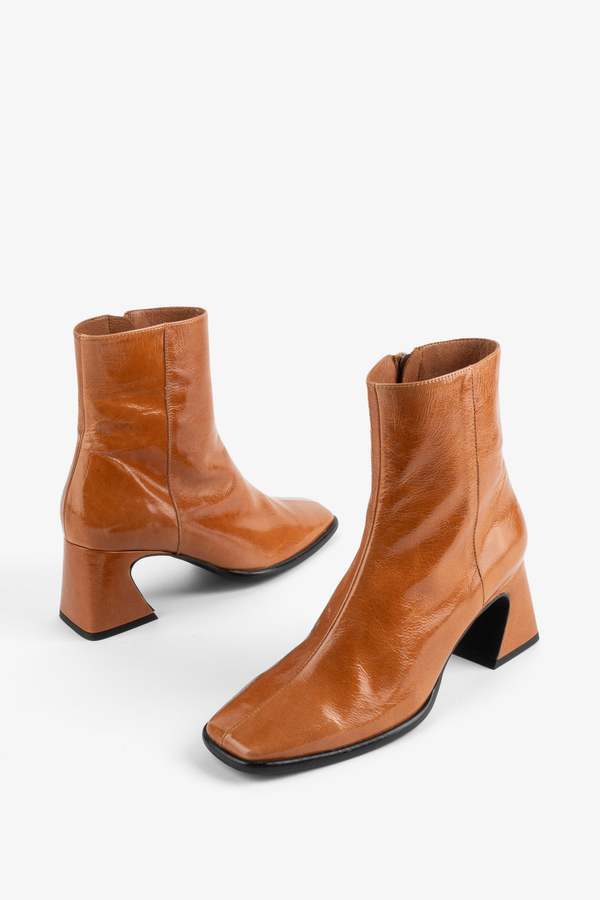 "INTENTIONALLY __________." TAFFY PATENT LEATHER HEELED BOOT - OLIVE/WHISKEY/BLACK "INTENTIONALLY __________." TAFFY PATENT LEATHER HEELED BOOT - OLIVE/WHISKEY/BLACK