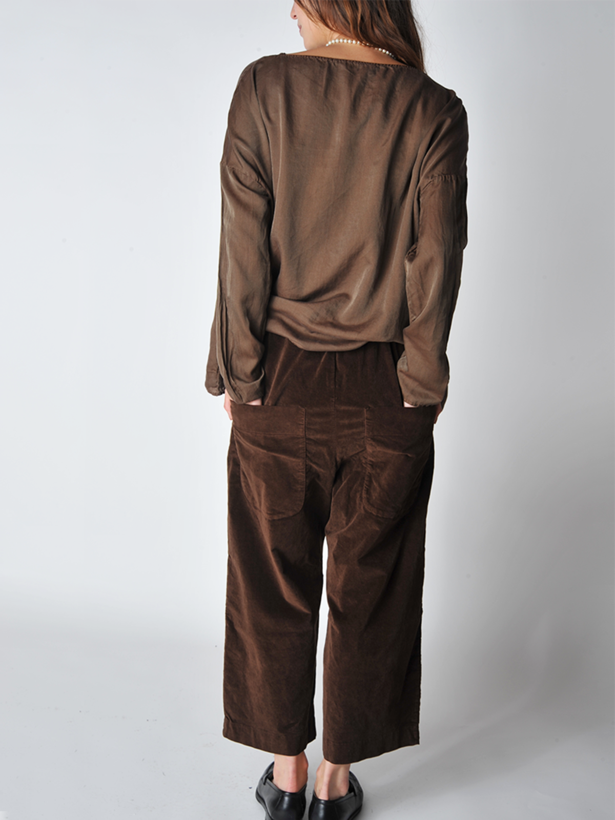 Coffee Velvet Short and Wide Trousers - Image 4 of 6