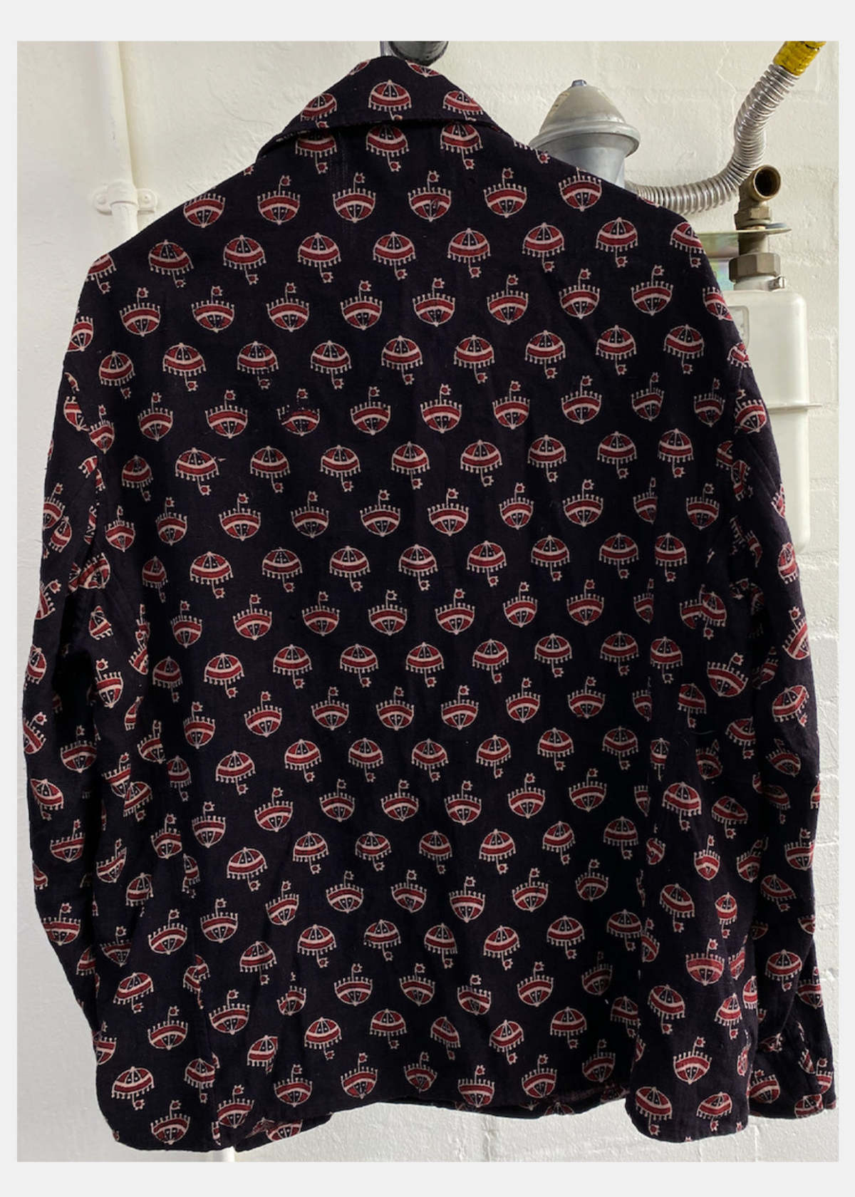 John Alexander Skelton Black & Red Umbrella Print SB Shirt - BLACK 