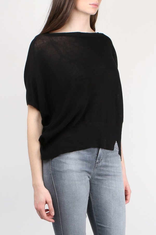 Ma'ry'ya Crew Neck Pullover Ma'ry'ya Crew Neck Pullover