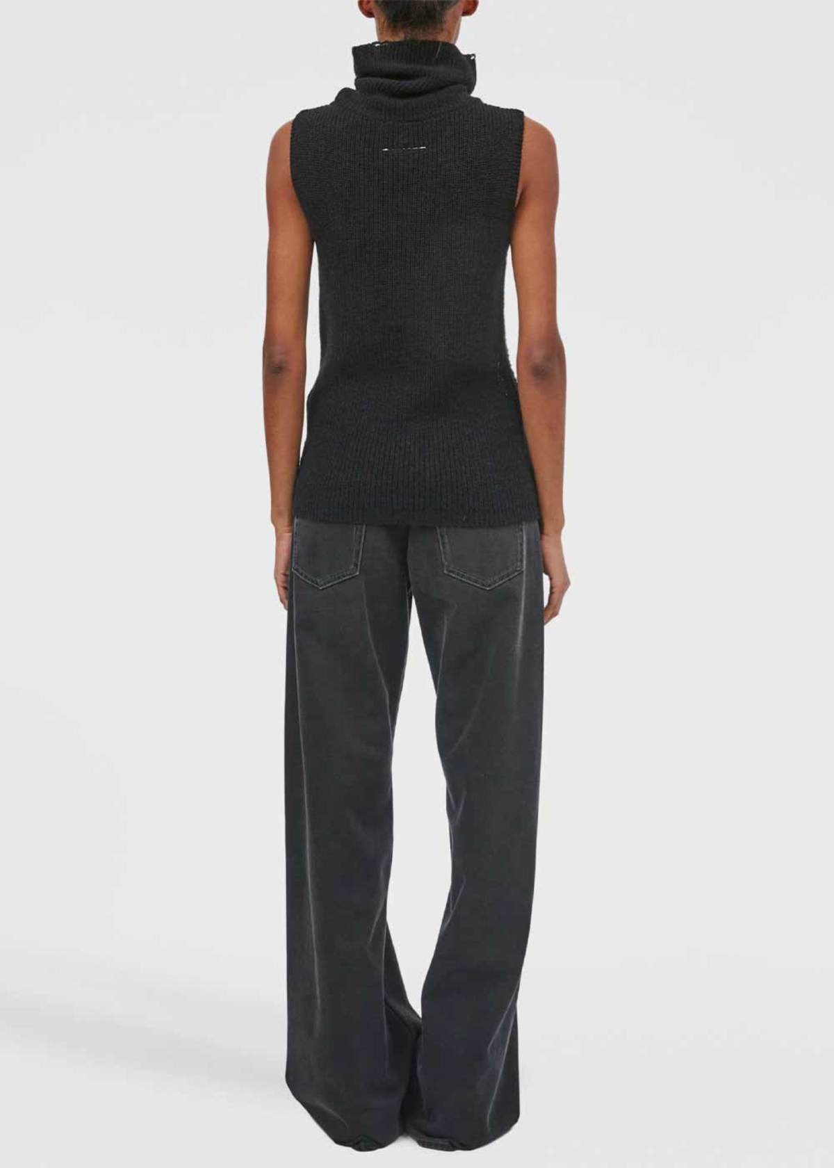 MM6｜SLEEVELESS (SH0NL0005 M20101 900) Tank Top | GATE