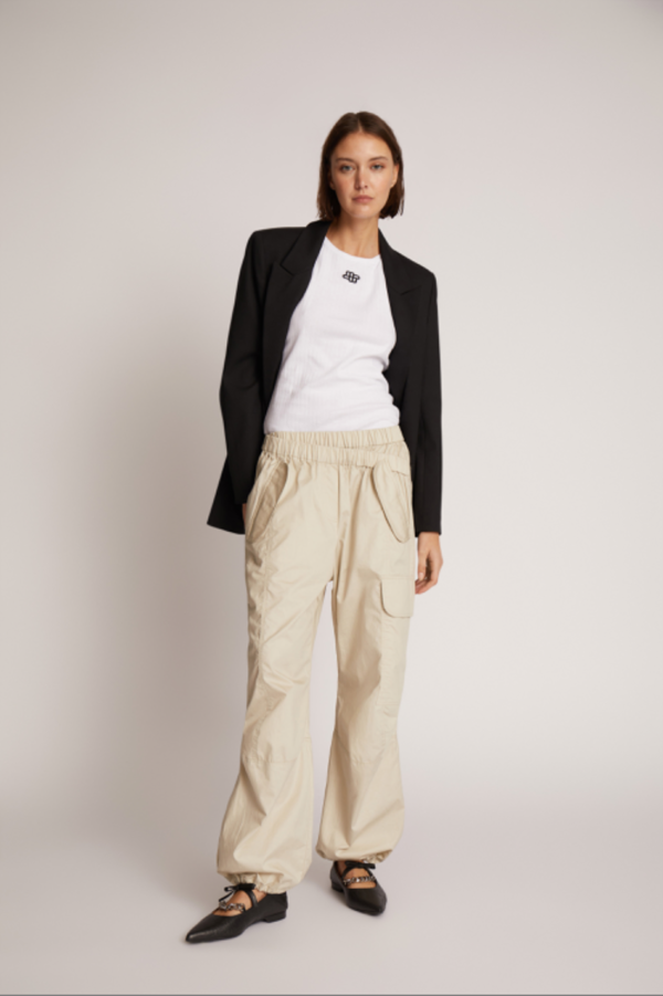 Munthe Tenas Cargo Pant Stone Garmentory