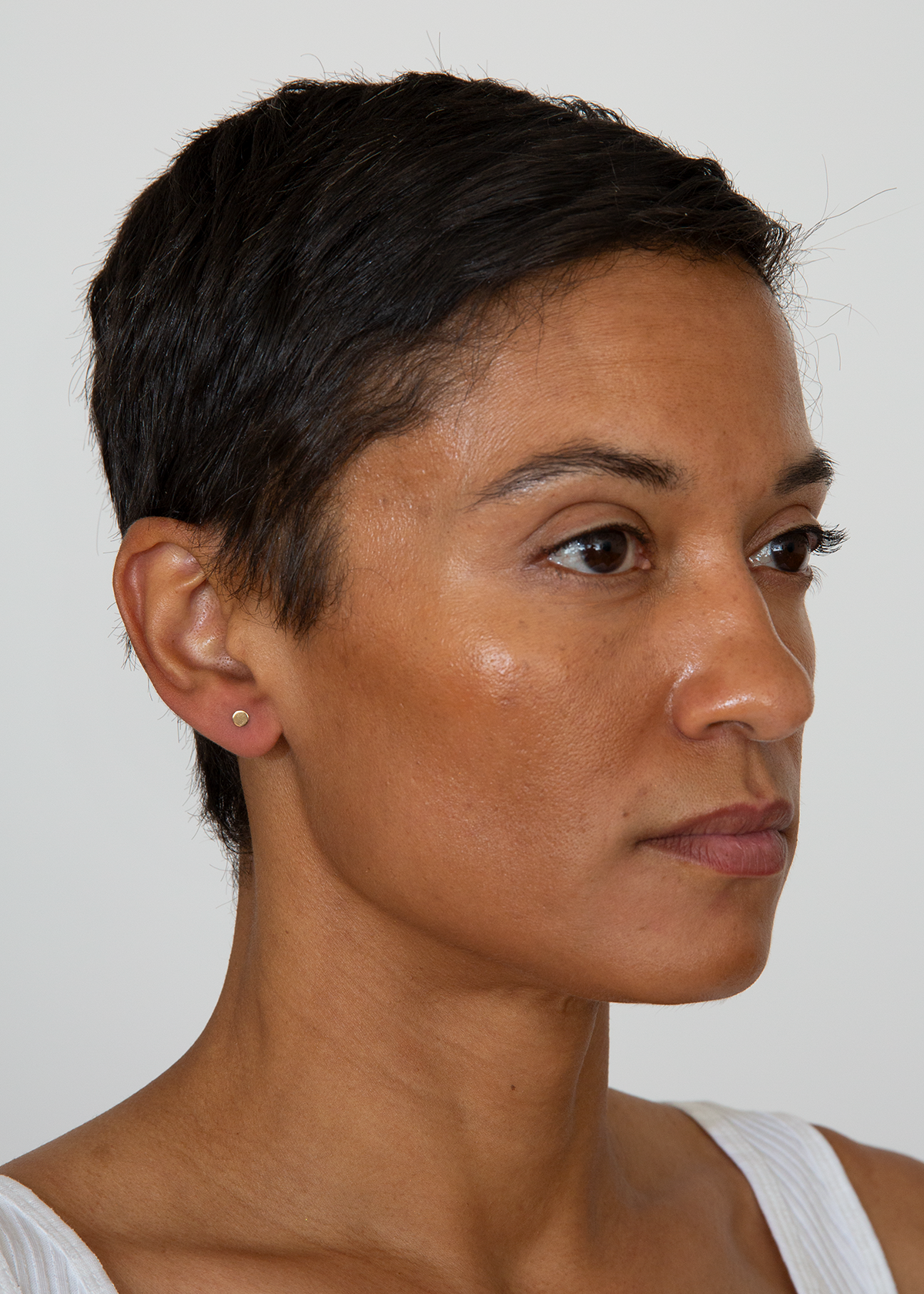 【KATHLEEN WHITAKER】14kゴールド SEQUIN 4mm シングルピアス KATHLEEN WHITAKER】14kゴールド SEQUIN 4mm シングルピアス
