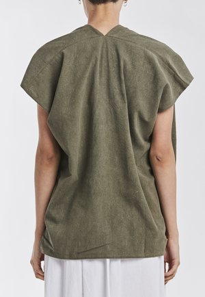 Miranda Bennett Everyday Top Miranda Bennett Everyday Top