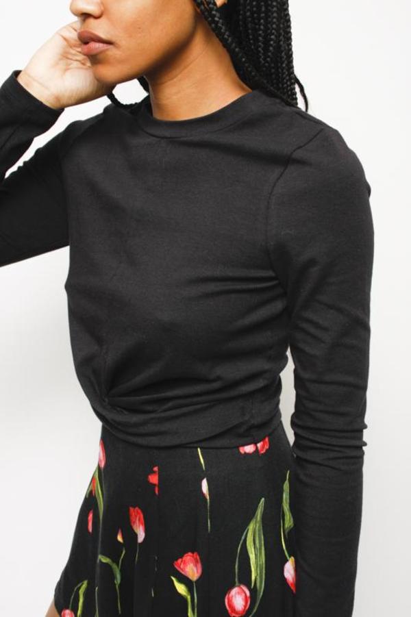 Lush Venus Cropped Long Sleeve Top Lush Venus Cropped Long Sleeve Top