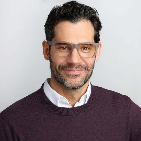 CLEMENTINE'S Cosmo Readers