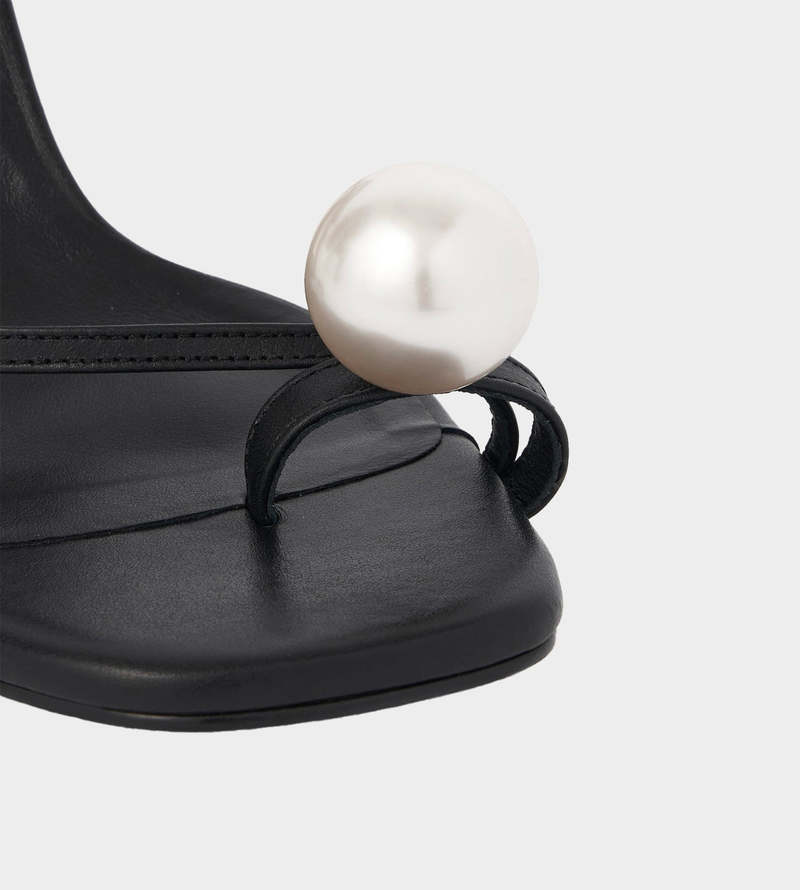 ☆PEARL TOE PLATFORM SANDALS /KIMHEKIM☆ KIMHEKIM Pearl Toe Sandals - Black | Garmentory
