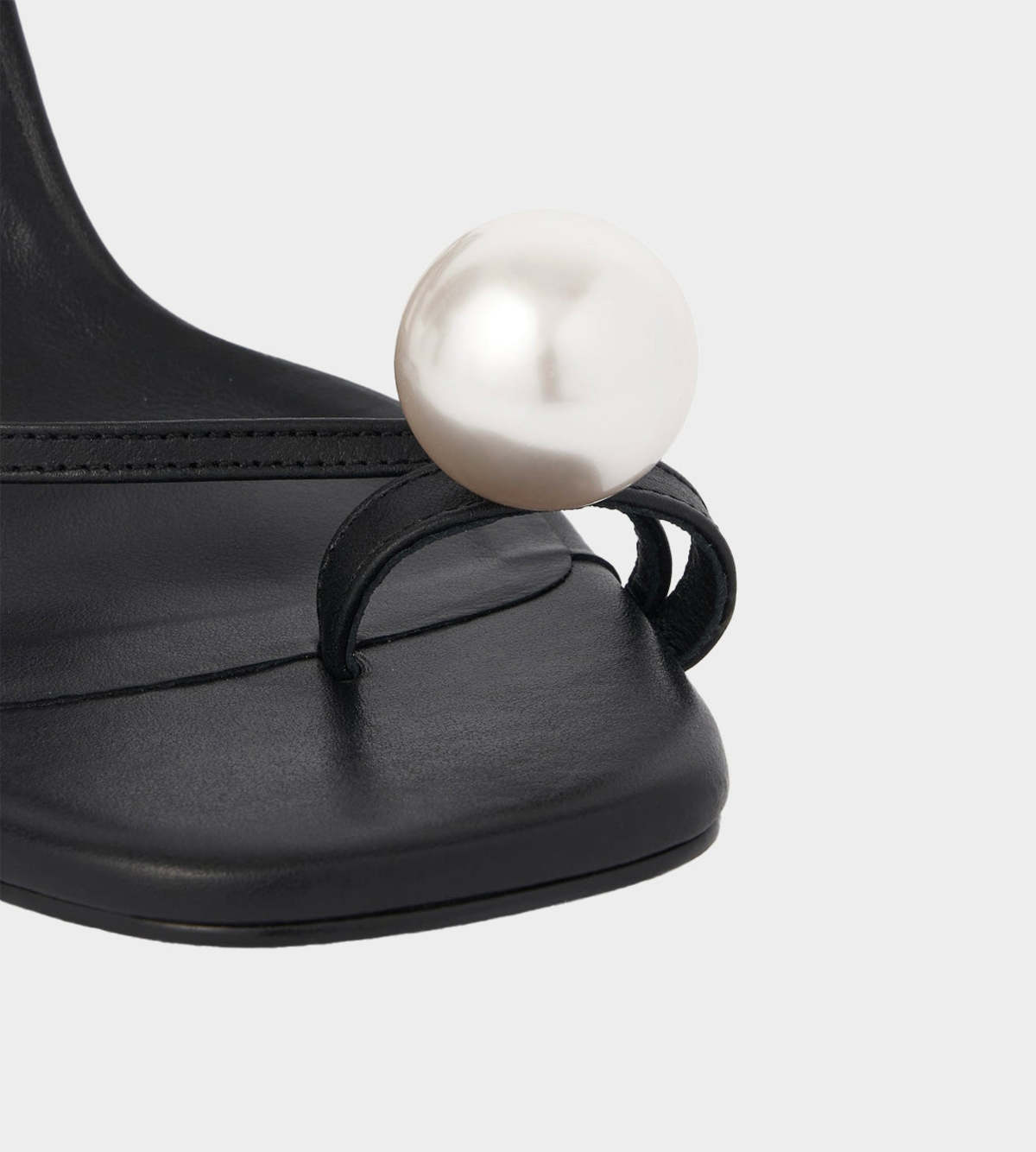 ☆PEARL TOE PLATFORM SANDALS /KIMHEKIM☆ KIMHEKIM Pearl Toe Sandals - Black | Garmentory