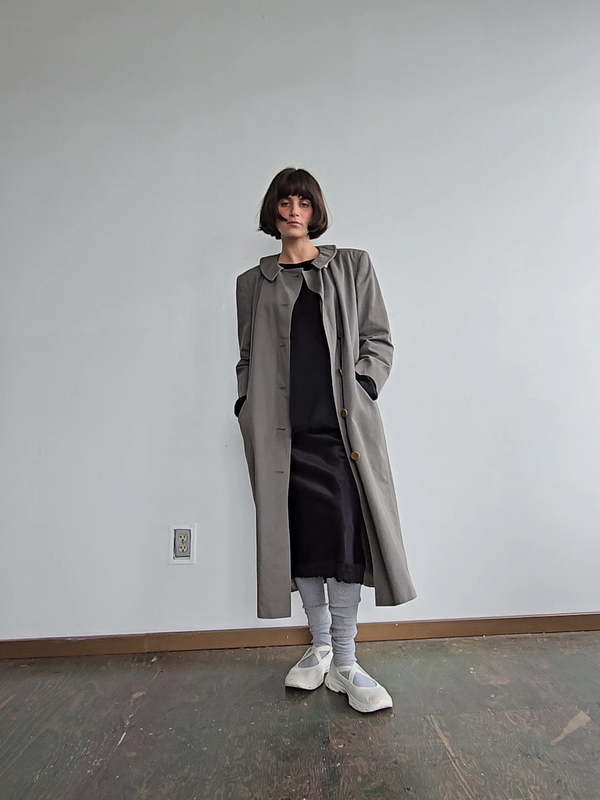 ジャケット・アウター GIORGIO ARMANI long trench coat Giorgio Armani Coat, Size 40 IT