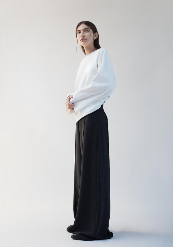unisex Ade Velkon raw pullover white unisex Ade Velkon raw pullover white