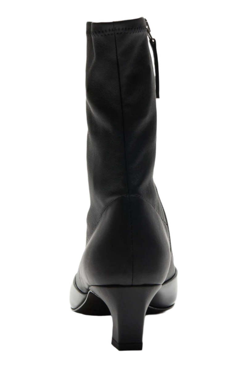 【送料&関税込】Acne Studios Heeled Ankle Boots Acne Studios Zip Ankle Leather Heeled Boots | eBay