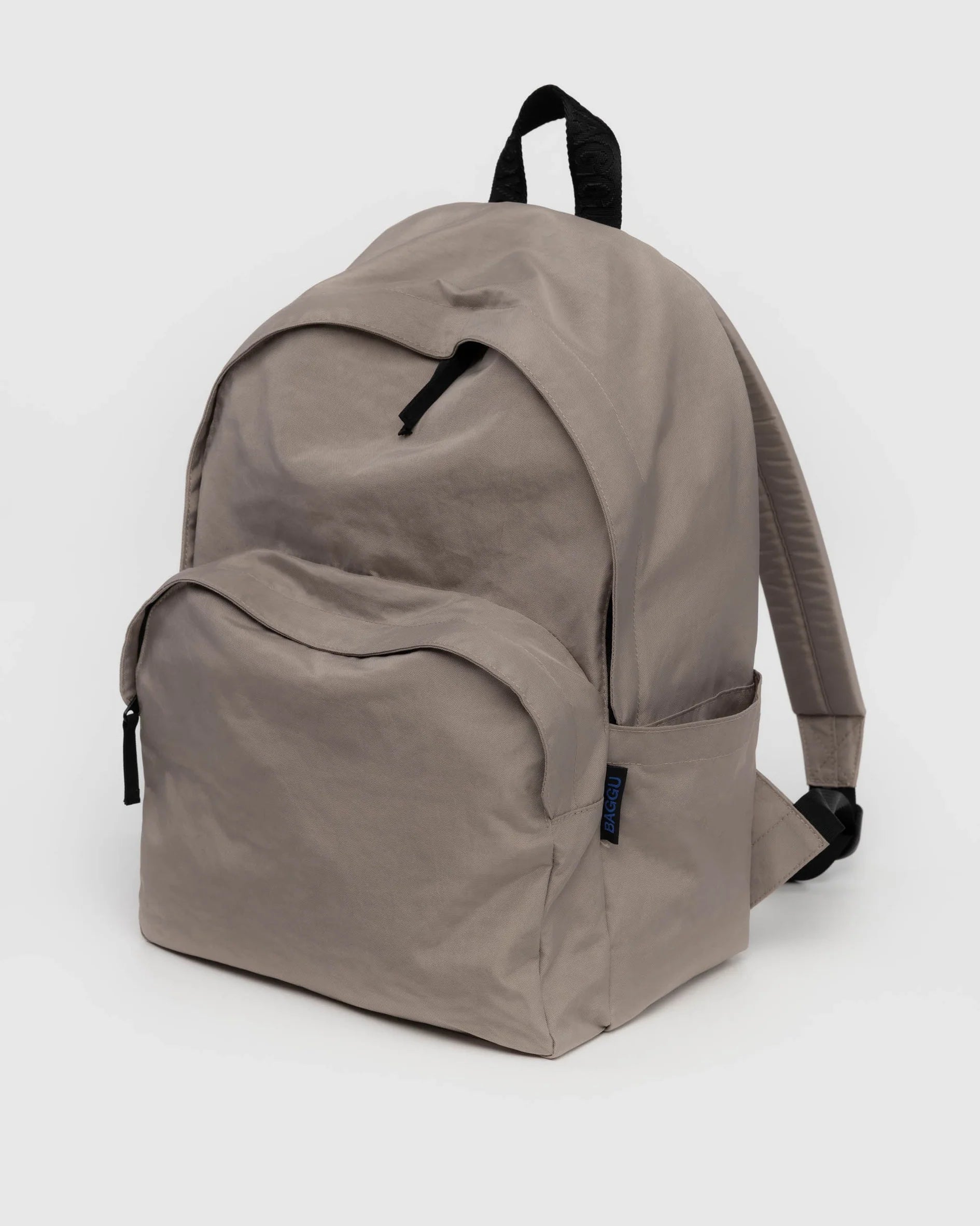 Baggu Large Nylon Backpack - Tan/Brown Baggu Large Sport Backpack - Camel – The Village Soccer Shop main image 4