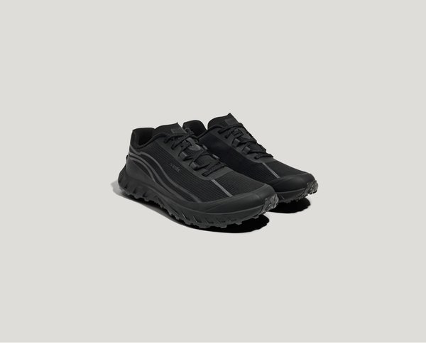 Norda 002 Shoe - Stealth Black | Garmentory