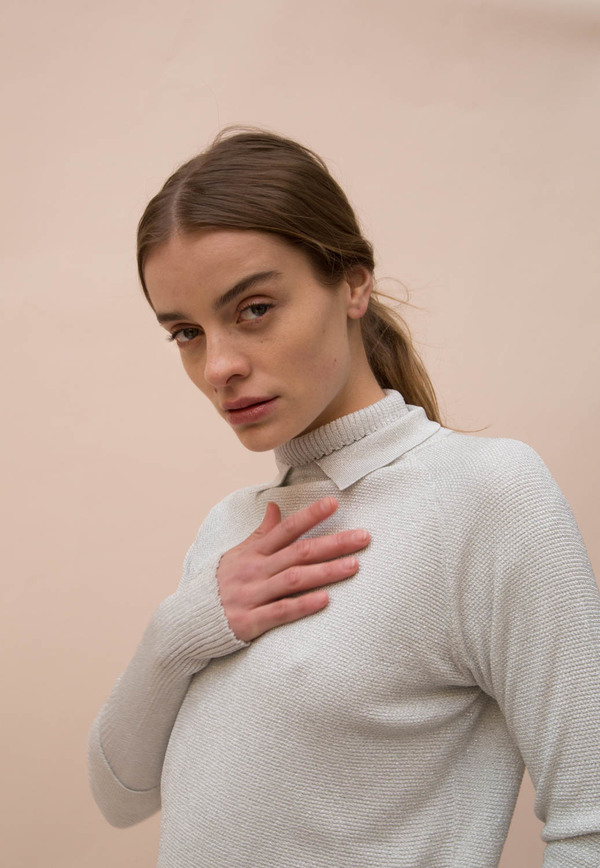 Hesperios FW18 - Dahlia Turtleneck Hesperios FW18 - Dahlia Turtleneck