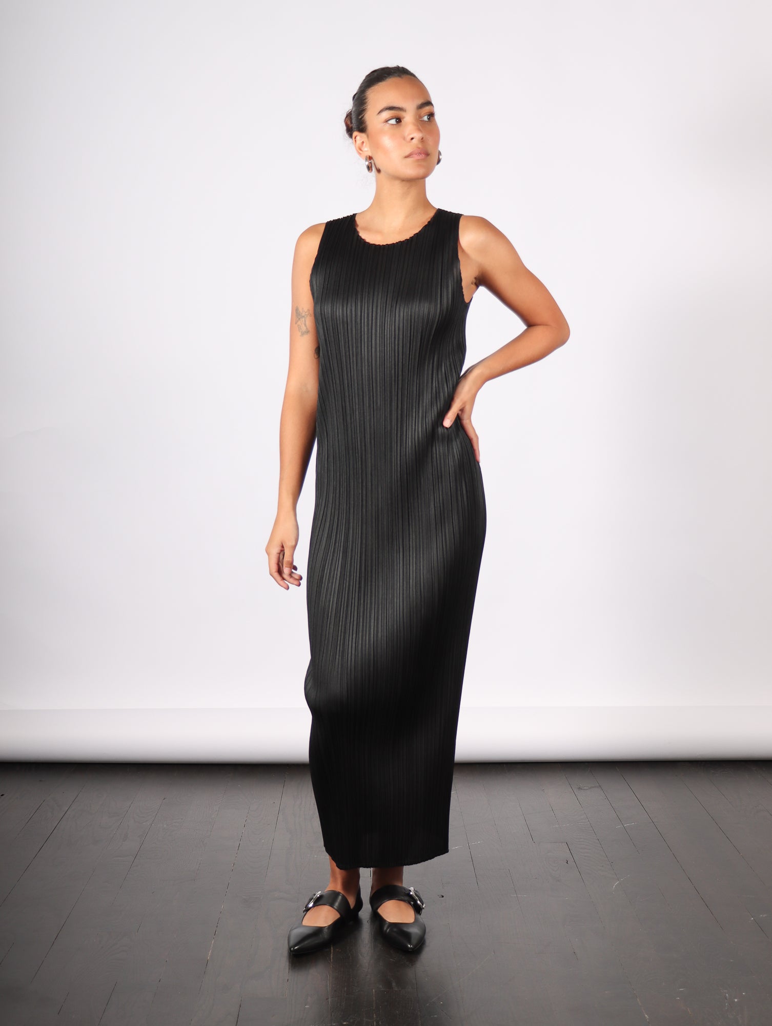 issey miyake pleats please dress New Colorful Basics in Navy SVRN a drop shoulder Pleats Please by Issey Miyake