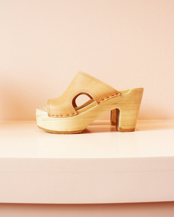 No.6 Alexis Cut Out Platform Slide No.6 Alexis Cut Out Platform Slide