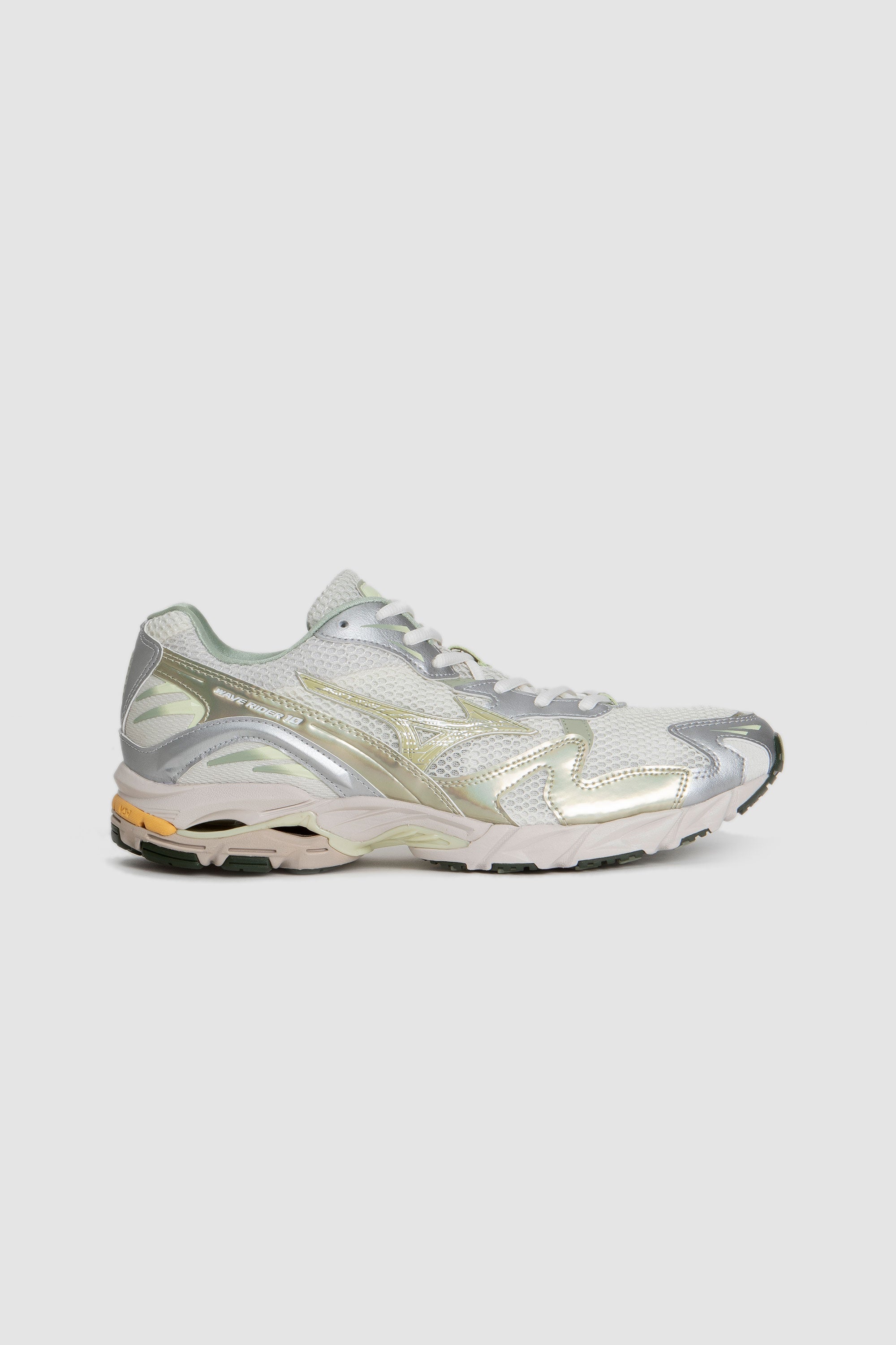 Mizuno Wave Rider 10 shoes - Snow White/White Jade/Desert