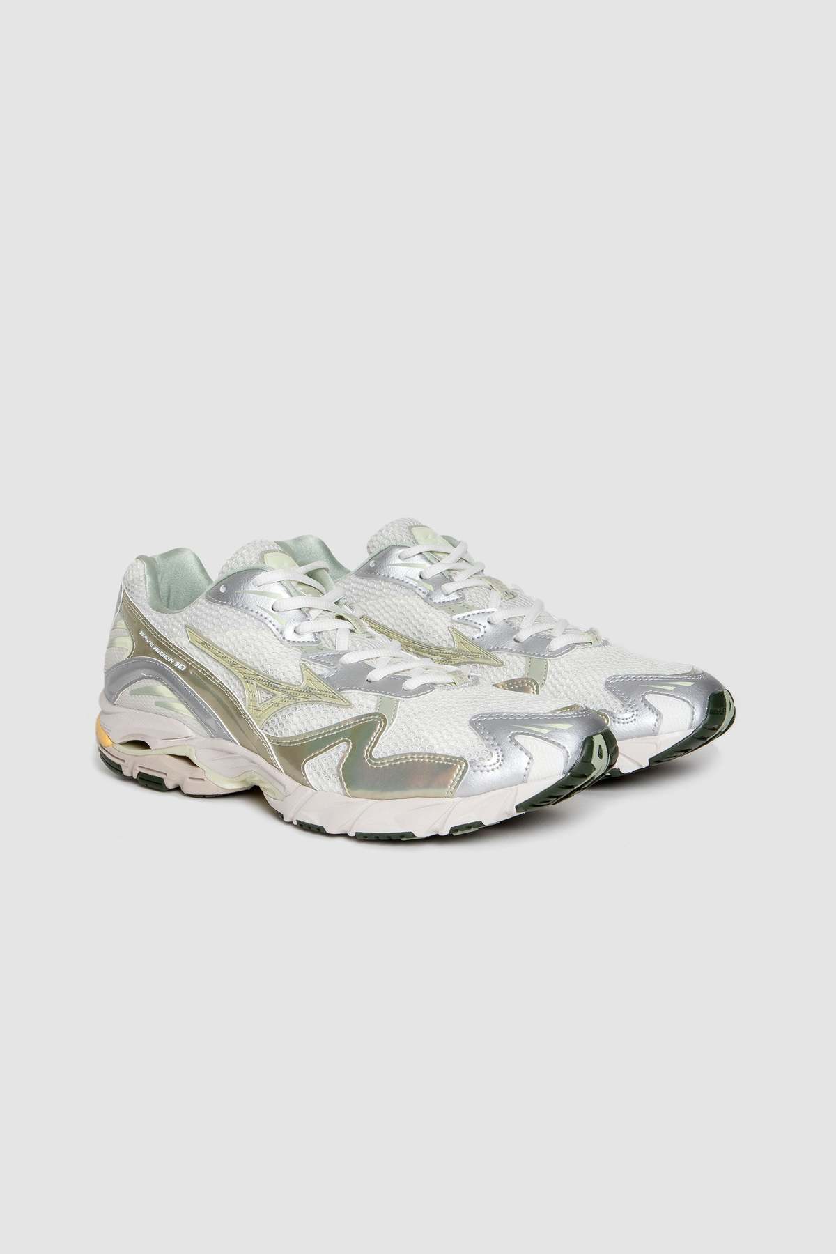 Mizuno Wave Rider 10 shoes - Snow White/White Jade/Desert