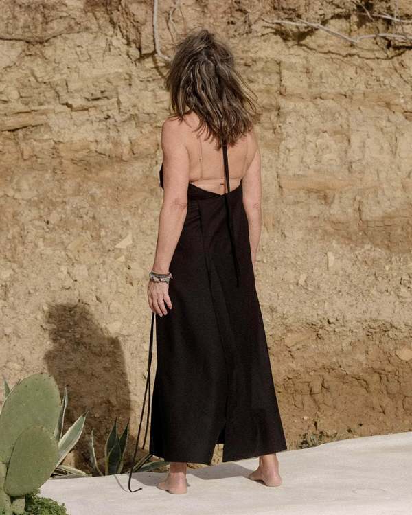 BASERANGE CESSA LIGO DRESS BLACK【新品】 Baserange Cessa Ligo Dress - Black | Garmentory