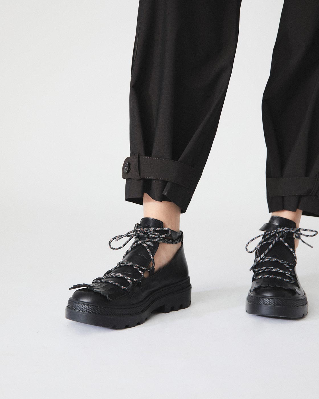 NAGUISA MUZ-BLACK SAN | Garmentory