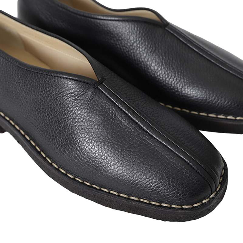 Lemaire Piped Crepe Slippers - BK999 Black | Garmentory