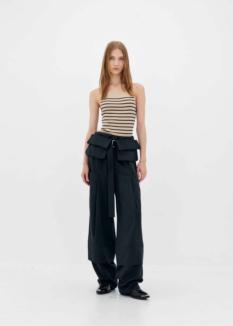 【SATUR】 (W) Apero Logo Stripe Sleeveless Top 6c0f0e1e31b1ac97efce5ad2a817d6