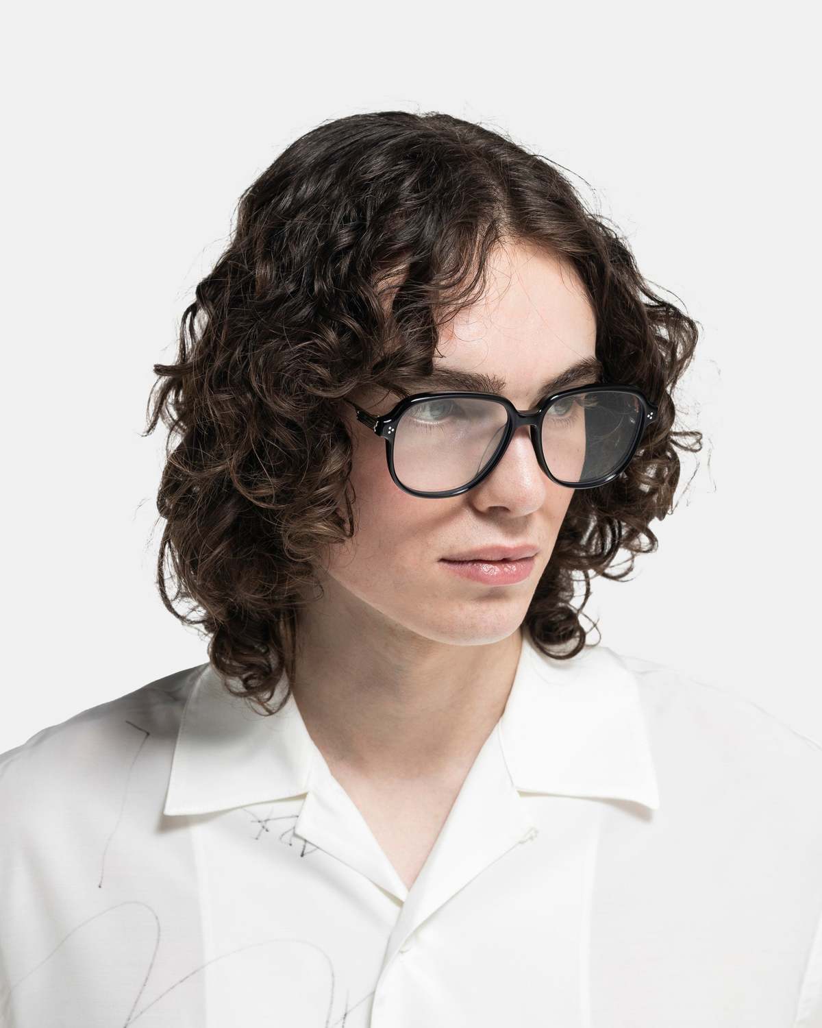 Gentle Monster ANNA-01 eyewear - black | Garmentory