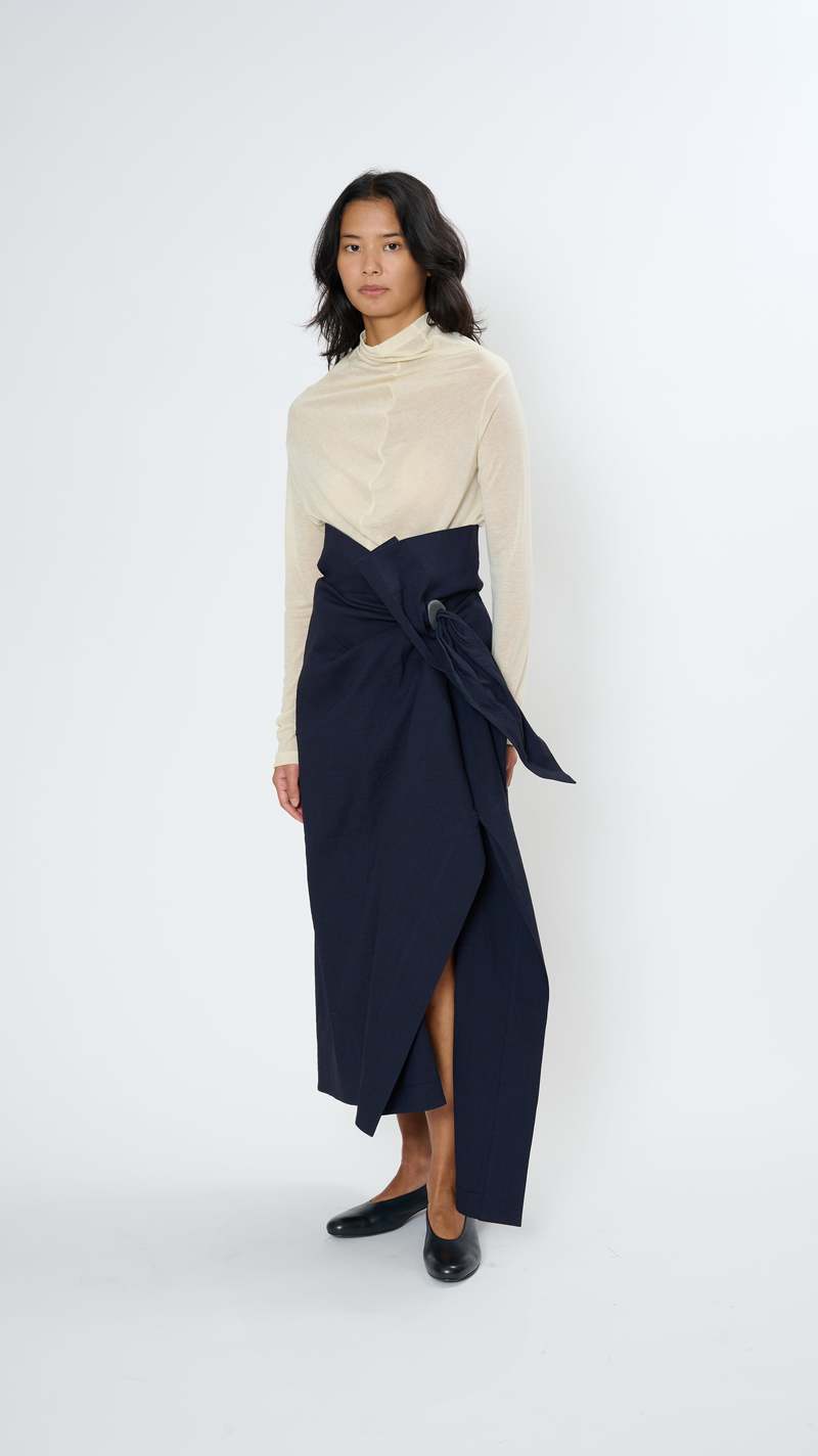 Issey Miyake Enclothe Skirt - Midnight Navy | Garmentory