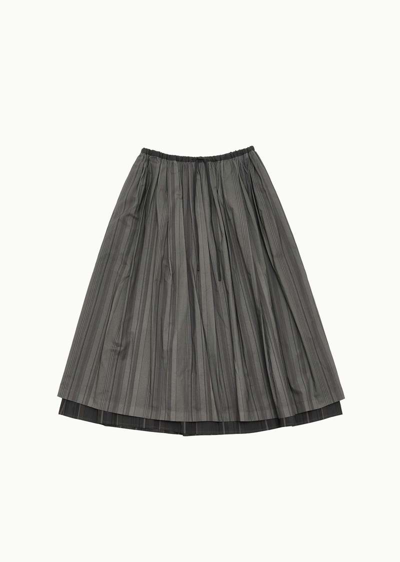 【AMOMENTO】24fw STRIPE LAYERED SKIRT AMOMENTO Layered Skirt - Grey Stripe | Garmentory