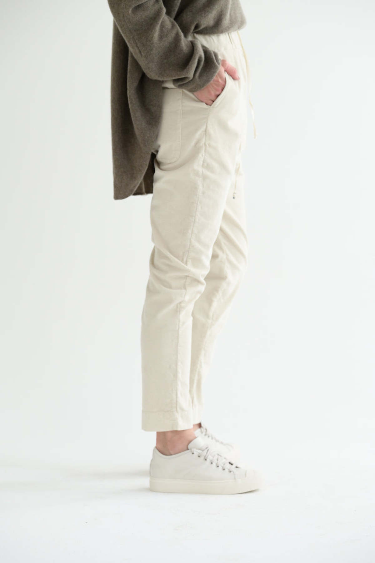 Slim Trousers Velvet in Off White - Image 2 of 6